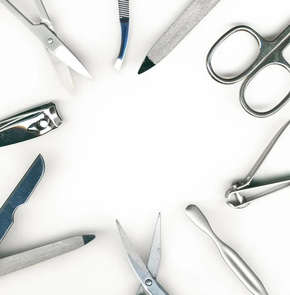 Instrumente de manichiură profesionale